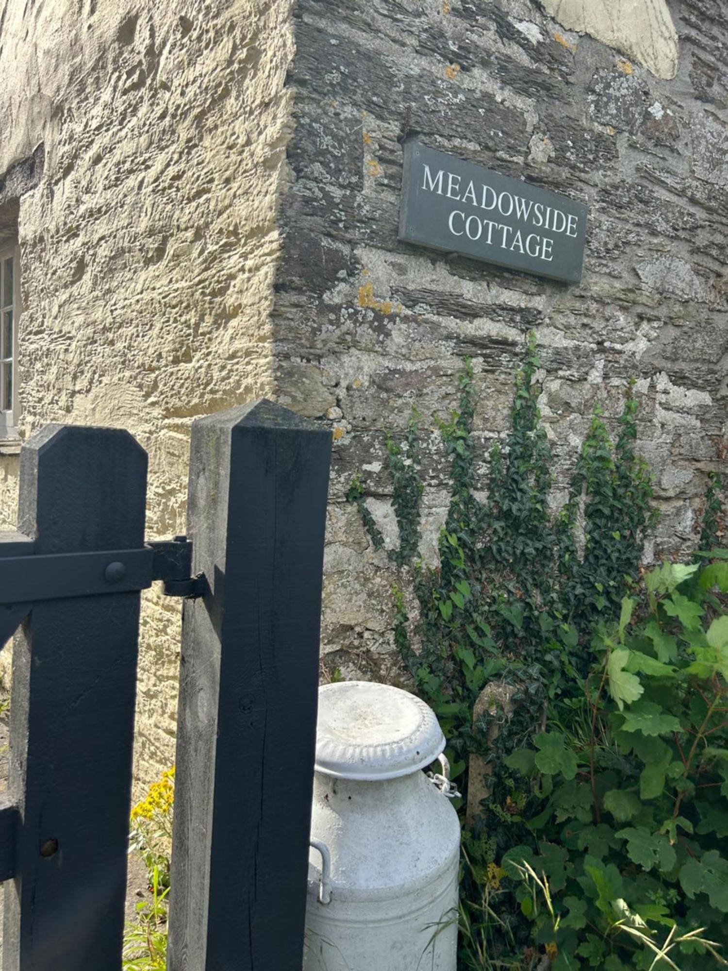 Meadowside Cottage, Characterful Grade 2 Listed Cottage Near To Wadebridge And Padstow Екстериор снимка